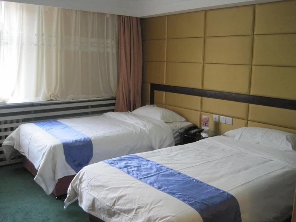 Tianzhi Hotel ハルビン エクステリア 写真