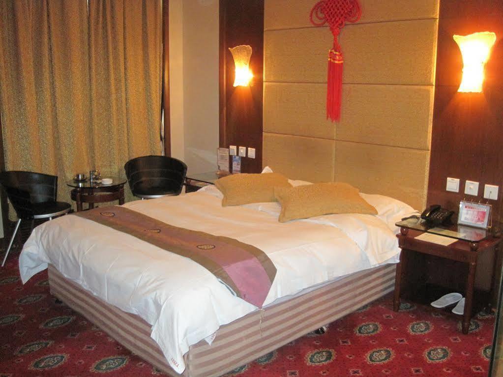 Tianzhi Hotel ハルビン エクステリア 写真