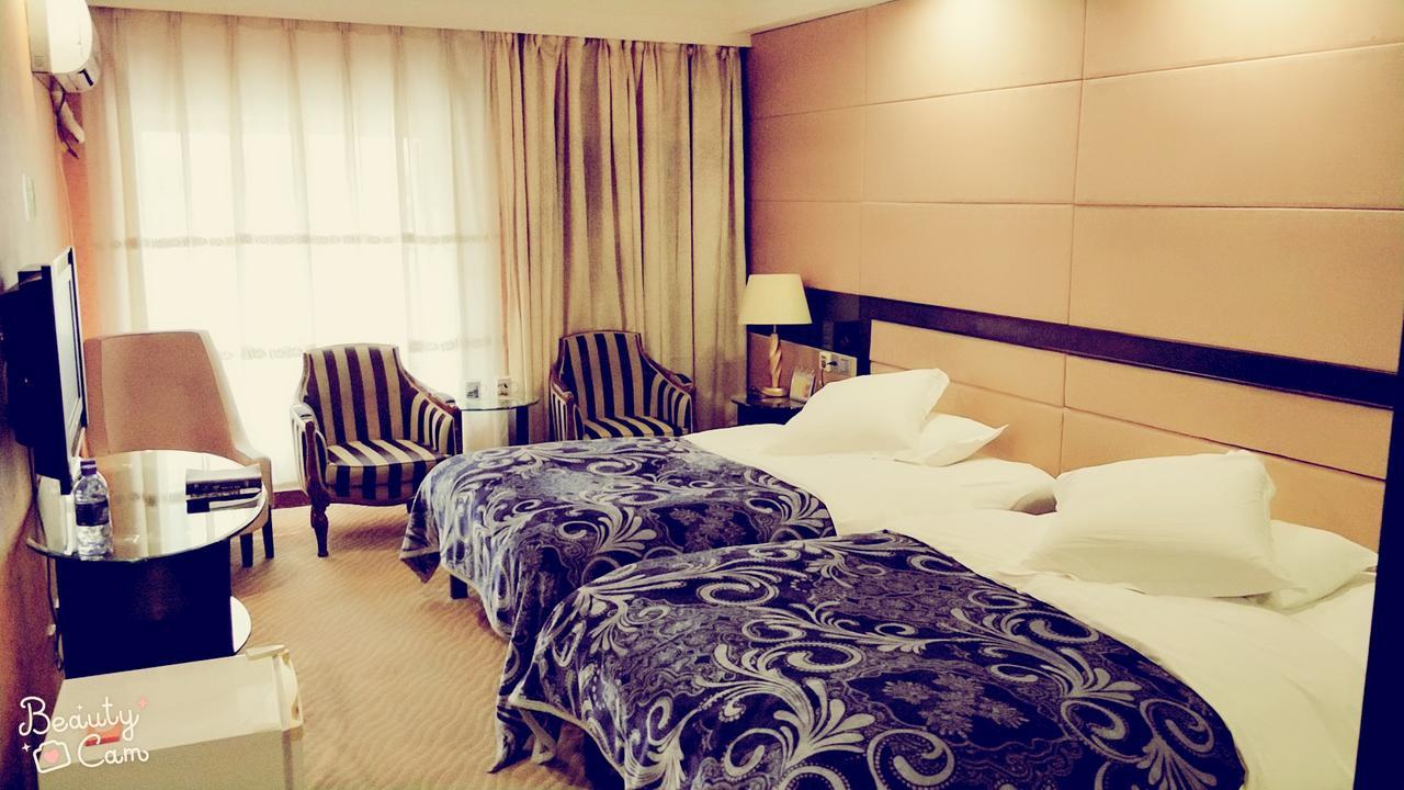 Tianzhi Hotel ハルビン エクステリア 写真