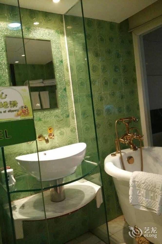 Tianzhi Hotel ハルビン エクステリア 写真