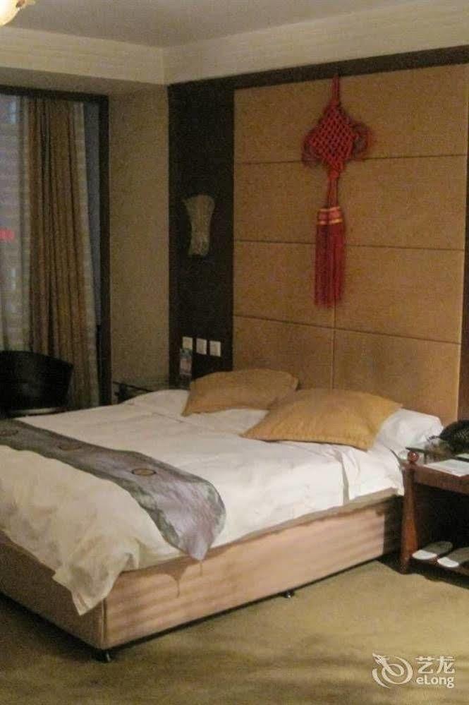 Tianzhi Hotel ハルビン エクステリア 写真