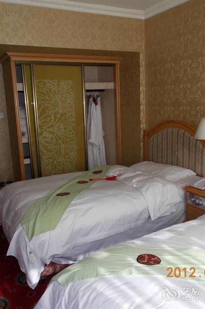 Tianzhi Hotel ハルビン エクステリア 写真